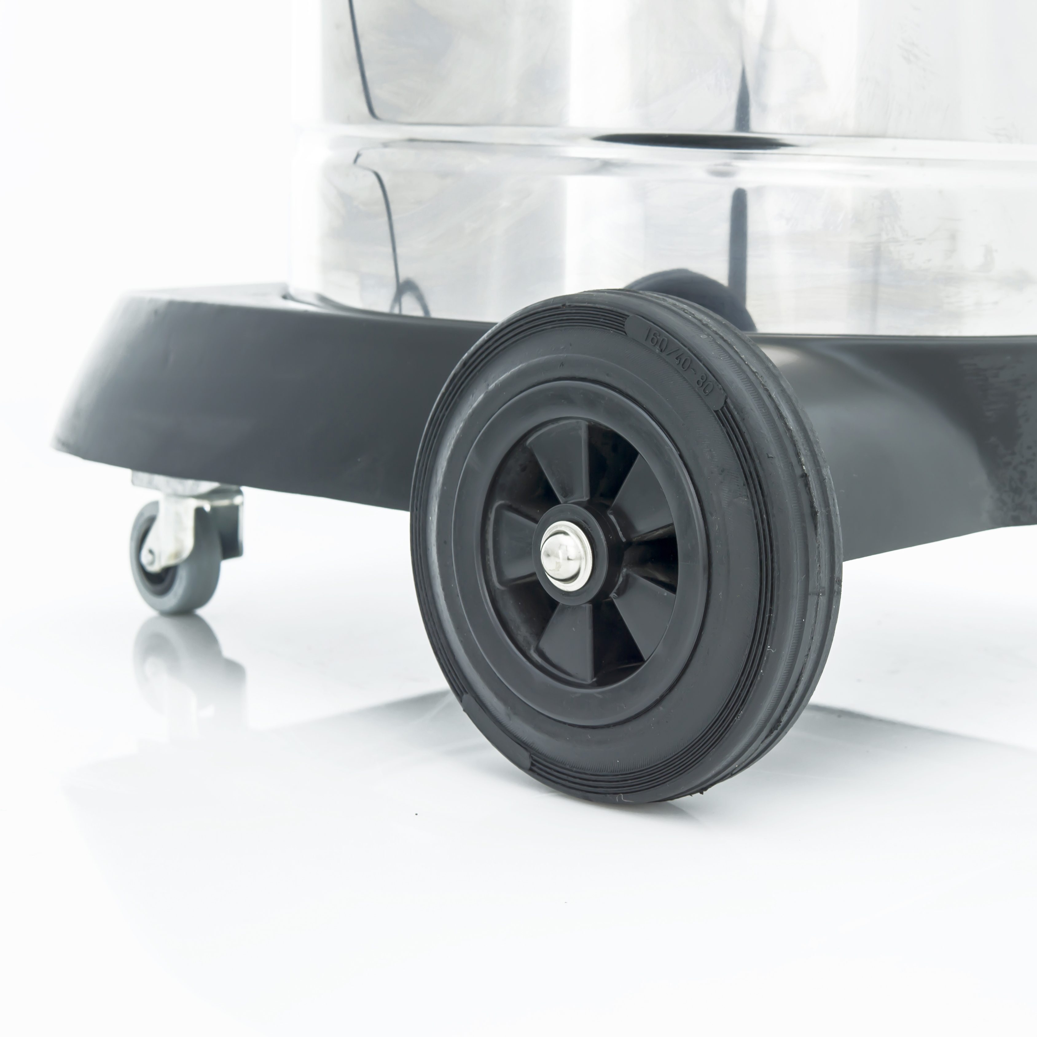 картинка Пылесос THOMAS Inox 1560 SF (786791) от магазина Интернет-магазин THOMAS